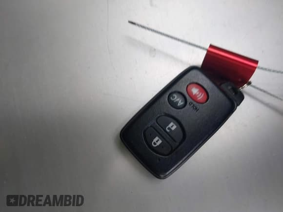 ✅ 2014 Toyota Prius • VIN: JTDKN3DP7E3055943 • Lot: 41626102. Listed on IAAI with 100,885 mi. Free auction sales archive from the USA and detailed vehicle history report at DreamBid. Image 11.