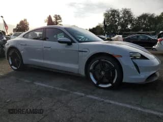 ✅ 2021 Porsche Taycan 4S • VIN: WP0AB2Y11MSA44724 • Lot: 78655413. Wystawiony na Copart z przebiegiem 22 018 mil. Bezpłatny archiwum sprzedaży aukcyjnych z USA i szczegółowy raport historii pojazdu na DreamBid. Zdjęcie 4.