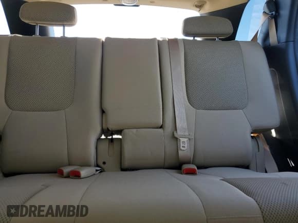 ✅ 2009 Pontiac Torrent • VIN: 2CKDL33F396242224 • Лот: 91015995. Опубликован ранее на Copart с пробегом 181 538 миль. Бесплатный доступ к архиву аукционных продаж из США и подробный отчёт об истории автомобиля на DreamBid. Изображение 10.