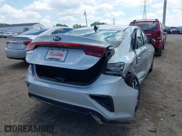 ✅ 2021 Kia Forte LXS • VIN: 3KPF24AD4ME302515 • Лот: 42204617. Опубликован ранее на IAAI с пробегом 33 354 миль. Бесплатный доступ к архиву аукционных продаж из США и подробный отчёт об истории автомобиля на DreamBid. Изображение 4.