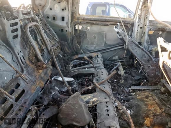 ✅ 2012 Ram 2500 Laramie • VIN: 3C6UD5NL2CG299584 • Lot: 84646745. Wystawiony na Copart z przebiegiem Nie podano. Bezpłatny archiwum sprzedaży aukcyjnych z USA i szczegółowy raport historii pojazdu na DreamBid. Zdjęcie 10.