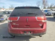 ✅ 2013 Lincoln MKX • VIN: 2LMDJ8JK0DBL30139 • Лот: 92646725. Опубликован ранее на Copart с пробегом 253 762 миль. Бесплатный доступ к архиву аукционных продаж из США и подробный отчёт об истории автомобиля на DreamBid. Изображение 6.