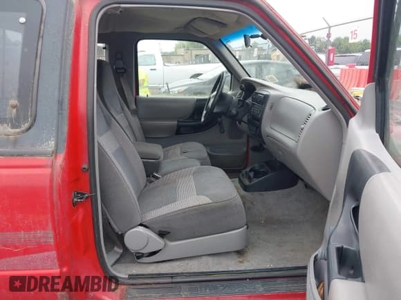 ✅ 1995 Mazda B-Series SE • VIN: 4F4CR16U3STM23330 • Lot: 42611256. Listed on IAAI with 190,761 mi. Free auction sales archive from the USA and detailed vehicle history report at DreamBid. Image 5.