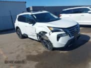 ✅ 2025 Nissan Rogue Platinum • VIN: JN8BT3DD3SW300599 • Lot: 43617459. Listed on IAAI with 8,784 mi. Free auction sales archive from the USA and detailed vehicle history report at DreamBid. Image 6.