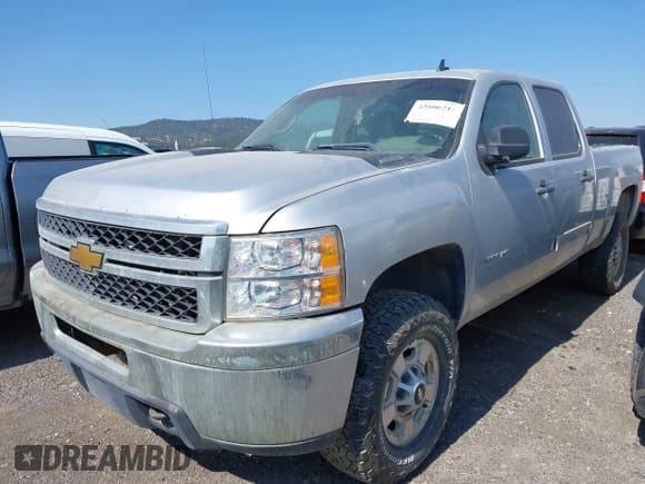 ✅ 2013 Chevrolet Silverado 2500HD LT • VIN: 1GC1KXCG7DF148259 • Lot: 42806211. Listed on IAAI with 350,072 mi. Free auction sales archive from the USA and detailed vehicle history report at DreamBid. Image 2.