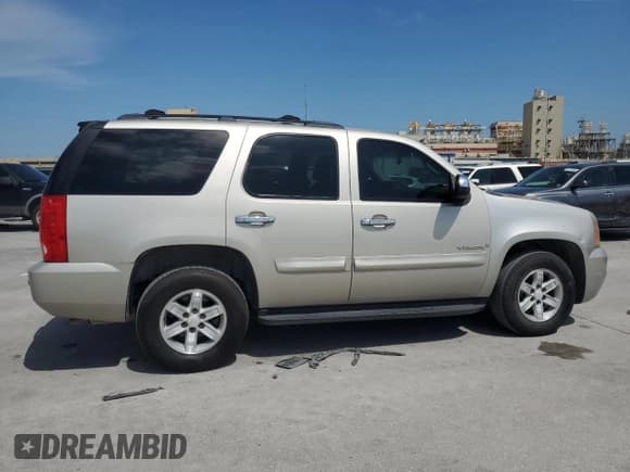 ✅ 2009 GMC Yukon • VIN: 1GKFC23079R156655 • Лот: 68205845. Опубликован ранее на Copart с пробегом Не указан. Бесплатный доступ к архиву аукционных продаж из США и подробный отчёт об истории автомобиля на DreamBid. Изображение 3.