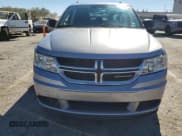 ✅ 2016 Dodge Journey SE • VIN: 3C4PDCAB8GT233612 • Lot: 90129295. Wystawiony na Copart z przebiegiem 93 774 mil. Bezpłatny archiwum sprzedaży aukcyjnych z USA i szczegółowy raport historii pojazdu na DreamBid. Zdjęcie 5.