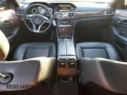 ✅ 2014 Mercedes-Benz E 350 Sport • VIN: WDDHF8JB7EA988028 • Lot: 82388275. Wystawiony na Copart z przebiegiem 101 781 mil. Bezpłatny archiwum sprzedaży aukcyjnych z USA i szczegółowy raport historii pojazdu na DreamBid. Zdjęcie 8.