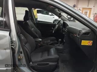 ✅ 2003 Volvo V40 • VIN: YV1VW27543F984041 • Лот: 41052585. Опубликован ранее на IAAI с пробегом 193 165 миль. Бесплатный доступ к архиву аукционных продаж из США и подробный отчёт об истории автомобиля на DreamBid. Изображение 5.