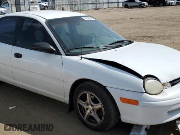 ✅ 1997 Plymouth Neon • VIN: 1P3ES27C7VD255093 • Lot: 71014084. Wystawiony na Copart z przebiegiem 351 033 mil. Bezpłatny archiwum sprzedaży aukcyjnych z USA i szczegółowy raport historii pojazdu na DreamBid. Zdjęcie 4.