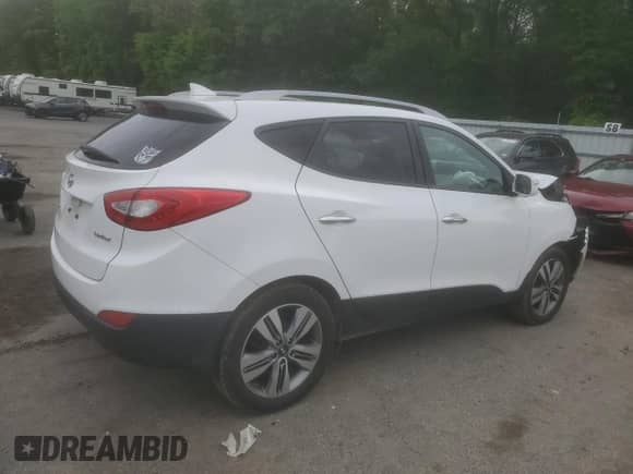 2014 Hyundai Tucson SE z VIN KM8JU3AG7EU821288, wystawiony jako Copart lot #58254885 z przebiegiem 104 614 mil mil oraz Szkoda całkowita • Salvage title. Historia ofert i sprzedaży dostępna na DreamBid. Obrazek 3.