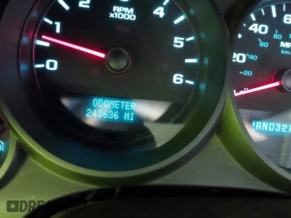 ✅ 2010 Chevrolet Silverado 1500 Work Truck • VIN: 1GCPCPEX1AZ184463 • Lot: 43027922. Listed on IAAI with 243,636 mi. Free auction sales archive from the USA and detailed vehicle history report at DreamBid. Image 7.