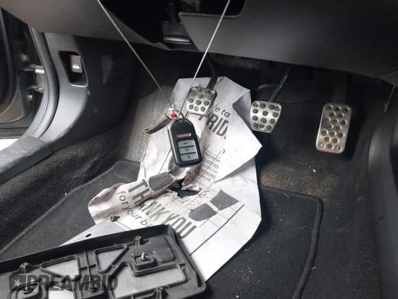 ✅ 2018 Honda Civic Si • VIN: 2HGFC1E59JH707799 • Лот: 43085574. Опубликован ранее на IAAI с пробегом 80 076 миль. Бесплатный доступ к архиву аукционных продаж из США и подробный отчёт об истории автомобиля на DreamBid. Изображение 11.