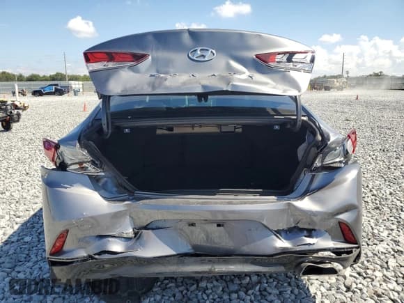 ✅ 2018 Hyundai Sonata SEL • VIN: 5NPE34AF6JH712928 • Lot: 89473935. Listed on Copart with 48,393 mi. Free auction sales archive from the USA and detailed vehicle history report at DreamBid. Image 6.