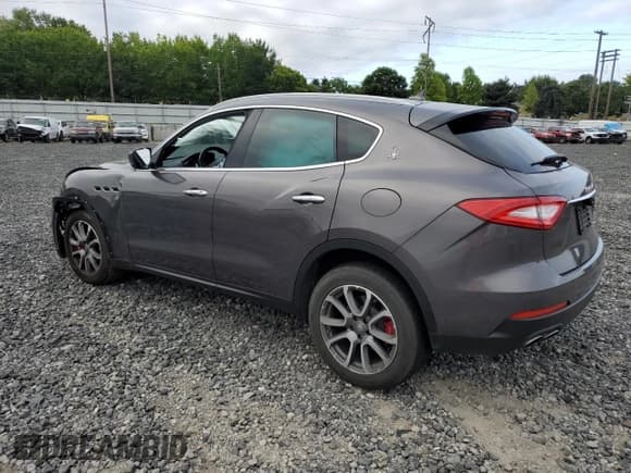 ✅ 2017 Maserati Levante S • VIN: ZN661YUA6HX224576 • Lot: 80008515. Wystawiony na Copart z przebiegiem 72 824 mil. Bezpłatny archiwum sprzedaży aukcyjnych z USA i szczegółowy raport historii pojazdu na DreamBid. Zdjęcie 2.