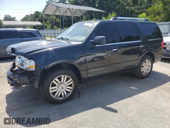 ✅ 2014 Lincoln Navigator • VIN: 5LMJJ2J54EEL06824 • Lot: 60108075. Listed on Copart with 186,176 mi. Free auction sales archive from the USA and detailed vehicle history report at DreamBid. Image 1.