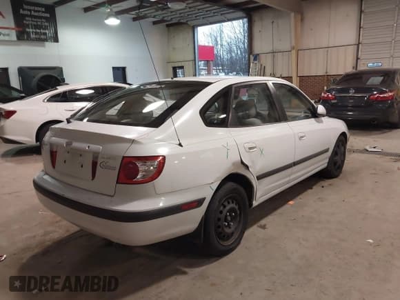 ✅ 2005 Hyundai Elantra GLS • VIN: KMHDN56D65U171907 • Лот: 41051694. Опубликован ранее на IAAI с пробегом 103 899 миль. Бесплатный доступ к архиву аукционных продаж из США и подробный отчёт об истории автомобиля на DreamBid. Изображение 4.
