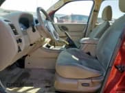 ✅ 2005 Ford Escape XLT • VIN: 1FMYU93185KE31449 • Lot: 57763225. Listed on Copart with 249,819 mi. Free auction sales archive from the USA and detailed vehicle history report at DreamBid. Image 7.