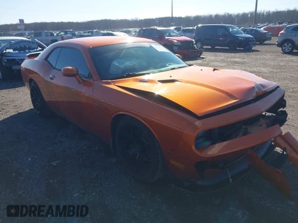 ✅ 2011 Dodge Challenger R/T Classic • VIN: 2B3CJ5DT6BH575554 • Lot: 41606822. Wystawiony na IAAI z przebiegiem 78 552 mil. Bezpłatny archiwum sprzedaży aukcyjnych z USA i szczegółowy raport historii pojazdu na DreamBid. Zdjęcie 1.