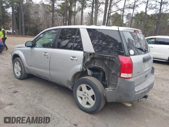 ✅ 2004 Saturn VUE V6 • VIN: 5GZCZ63454S859341 • Lot: 41362164. Wystawiony na IAAI z przebiegiem 211 600 mil. Bezpłatny archiwum sprzedaży aukcyjnych z USA i szczegółowy raport historii pojazdu na DreamBid. Zdjęcie 3.