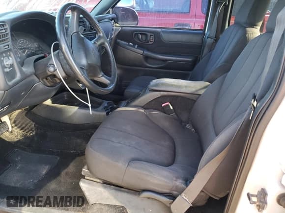 ✅ 2003 Chevrolet S-10 LS • VIN: 1GCDT13XX3K122896 • Лот: 55734695. Опубликован ранее на Copart с пробегом 118 477 миль. Бесплатный доступ к архиву аукционных продаж из США и подробный отчёт об истории автомобиля на DreamBid. Изображение 7.