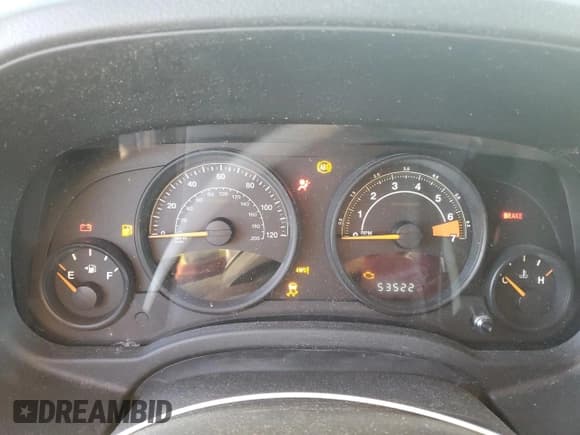 ✅ 2015 Jeep Patriot High Altitude • VIN: 1C4NJRFBXFD271357 • Lot: 82566835. Wystawiony na Copart z przebiegiem 53 522 mil. Bezpłatny archiwum sprzedaży aukcyjnych z USA i szczegółowy raport historii pojazdu na DreamBid. Zdjęcie 9.