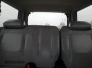 ✅ 2000 Ford Explorer XLT • VIN: 1FMZU63P6YZB71118 • Lot: 53073075. Wystawiony na Copart z przebiegiem 86 387 mil. Bezpłatny archiwum sprzedaży aukcyjnych z USA i szczegółowy raport historii pojazdu na DreamBid. Zdjęcie 10.