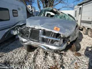 2004 Dodge 3500 ST z VIN 3D3MU48C64G198085, wystawiony jako Copart lot #80020954 z przebiegiem 48 472 mil mil oraz Nie do naprawy • Non repairable. Historia ofert i sprzedaży dostępna na DreamBid. Obrazek 5.