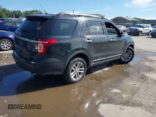 ✅ 2013 Ford Explorer XLT • VIN: 1FM5K8D81DGB21255 • Lot: 43295863. Listed on IAAI with 192,814 mi. Free auction sales archive from the USA and detailed vehicle history report at DreamBid. Image 4.