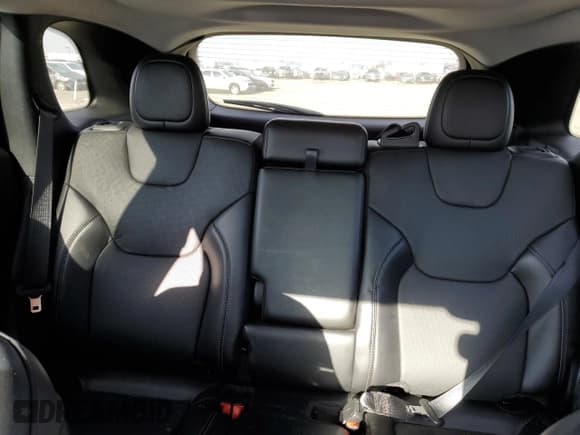 ✅ 2021 Jeep Cherokee Latitude Lux • VIN: 1C4PJMMX1MD158503 • Lot: 83851155. Wystawiony na Copart z przebiegiem 15 797 mil. Bezpłatny archiwum sprzedaży aukcyjnych z USA i szczegółowy raport historii pojazdu na DreamBid. Zdjęcie 10.