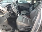 ✅ 2017 Hyundai Santa Fe Limited • VIN: KM8SN4HF5HU167352 • Лот: 84741254. Опубликован ранее на Copart с пробегом 95 093 миль. Бесплатный доступ к архиву аукционных продаж из США и подробный отчёт об истории автомобиля на DreamBid. Изображение 7.