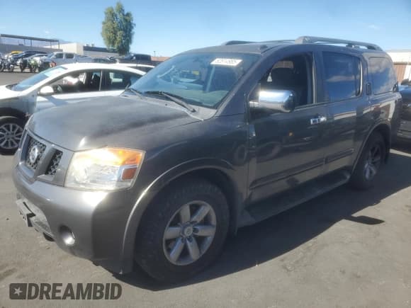 ✅ 2011 Nissan Armada SV • VIN: 5N1AA0ND4BN606626 • Лот: 82614985. Опубликован ранее на Copart с пробегом 219 546 миль. Бесплатный доступ к архиву аукционных продаж из США и подробный отчёт об истории автомобиля на DreamBid. Изображение 1.