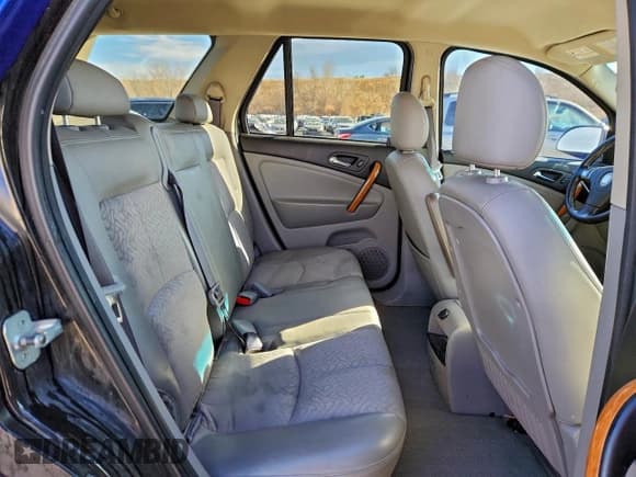 ✅ 2006 Saturn VUE • VIN: 5GZCZ63476S878847 • Lot: 94253905. Listed on Copart with 135,767 mi. Free auction sales archive from the USA and detailed vehicle history report at DreamBid. Image 11.