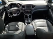 ✅ 2017 Hyundai Ioniq Limited • VIN: KMHC85LCXHU027621 • Lot: 54475795. Wystawiony na Copart z przebiegiem 125 470 mil. Bezpłatny archiwum sprzedaży aukcyjnych z USA i szczegółowy raport historii pojazdu na DreamBid. Zdjęcie 8.