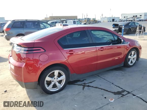 ✅ 2015 Chevrolet Volt • VIN: 1G1RB6E47FU129170 • Lot: 71009464. Wystawiony na Copart z przebiegiem 79 905 mil. Bezpłatny archiwum sprzedaży aukcyjnych z USA i szczegółowy raport historii pojazdu na DreamBid. Zdjęcie 3.