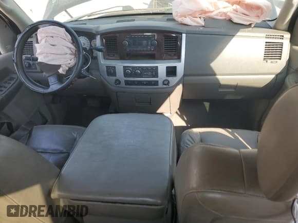 ✅ 2008 Dodge 1500 Laramie • VIN: 1D7HU18298S578588 • Лот: 86877735. Опубликован ранее на Copart с пробегом 240 651 миль. Бесплатный доступ к архиву аукционных продаж из США и подробный отчёт об истории автомобиля на DreamBid. Изображение 8.