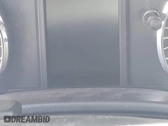 ✅ 2015 Chevrolet Silverado 2500HD Work Truck • VIN: 1GC0CUEG0FZ502953 • Lot: 42425034. Wystawiony na IAAI z przebiegiem Nie podano. Bezpłatny archiwum sprzedaży aukcyjnych z USA i szczegółowy raport historii pojazdu na DreamBid. Zdjęcie 15.