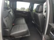 ✅ 2022 GMC Sierra 3500HD Denali • VIN: 1GT49WEY6NF250792 • Lot: 81497095. Wystawiony na Copart z przebiegiem 44 374 mil. Bezpłatny archiwum sprzedaży aukcyjnych z USA i szczegółowy raport historii pojazdu na DreamBid. Zdjęcie 10.