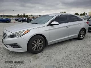 ✅ 2015 Hyundai Sonata SE • VIN: 5NPE24AF0FH168047 • Лот: 82360725. Опубликован ранее на Copart с пробегом 145 459 миль. Бесплатный доступ к архиву аукционных продаж из США и подробный отчёт об истории автомобиля на DreamBid. Изображение 1.