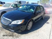 ✅ 2012 Chrysler 200 LX • VIN: 1C3CCBAB7CN271987 • Лот: 43682837. Опубликован ранее на IAAI с пробегом 220 403 миль. Бесплатный доступ к архиву аукционных продаж из США и подробный отчёт об истории автомобиля на DreamBid. Изображение 2.