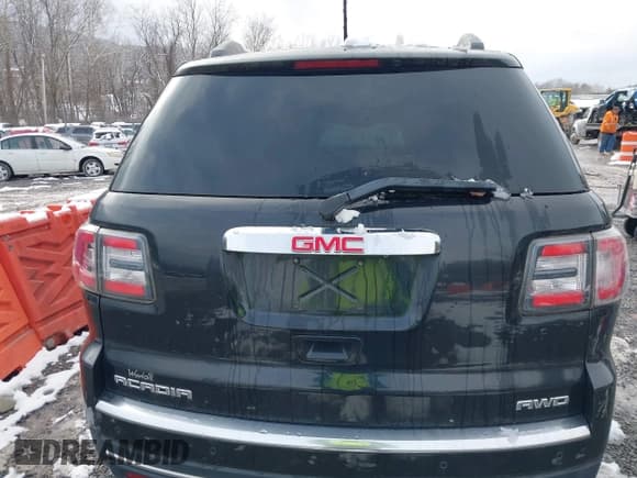 ✅ 2014 GMC Acadia SLT • VIN: 1GKKVRKD4EJ127600 • Lot: 43893332. Wystawiony na IAAI z przebiegiem 189 280 mil. Bezpłatny archiwum sprzedaży aukcyjnych z USA i szczegółowy raport historii pojazdu na DreamBid. Zdjęcie 16.