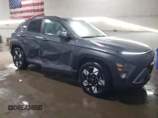 2024 Hyundai Kona SEL with VIN KM8HB3AB3RU147204, listed as a Copart auction lot 84325444 with 9,811 mi miles and Salvage title. Bid and sale history available at DreamBid. Image 4.