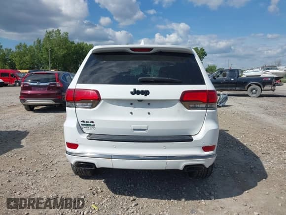 ✅ 2016 Jeep Grand Cherokee Overland • VIN: 1C4RJFCM1GC334553 • Лот: 43085458. Опубликован ранее на IAAI с пробегом 131 626 миль. Бесплатный доступ к архиву аукционных продаж из США и подробный отчёт об истории автомобиля на DreamBid. Изображение 16.