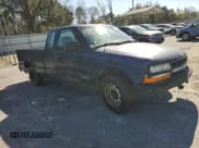 ✅ 2002 Chevrolet S-10 LS • VIN: 1GCCS19W628208117 • Лот: 48681535. Опубликован ранее на Copart с пробегом 87 859 миль. Бесплатный доступ к архиву аукционных продаж из США и подробный отчёт об истории автомобиля на DreamBid. Изображение 4.