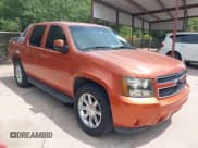 ✅ 2007 Chevrolet Avalanche LTZ • VIN: 3GNEC12037G156692 • Lot: 42654718. Listed on IAAI with 261,918 mi. Free auction sales archive from the USA and detailed vehicle history report at DreamBid. Image 1.
