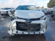 ✅ 2019 Toyota Corolla LE • VIN: 5YFBURHE7KP943819 • Lot: 43467204. Wystawiony na IAAI z przebiegiem 40 688 mil. Bezpłatny archiwum sprzedaży aukcyjnych z USA i szczegółowy raport historii pojazdu na DreamBid. Zdjęcie 13.