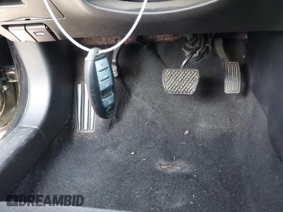 ✅ 2013 Nissan Altima SV • VIN: 1N4AL3AP4DC256953 • Lot: 43867449. Listed on IAAI with 152,915 mi. Free auction sales archive from the USA and detailed vehicle history report at DreamBid. Image 11.