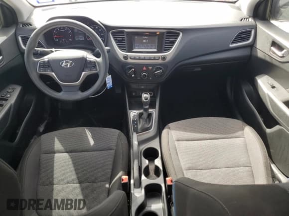 ✅ 2018 Hyundai Accent SE • VIN: 3KPC24A31JE033525 • Лот: 48105105. Опубликован ранее на Copart с пробегом 85 641 миль. Бесплатный доступ к архиву аукционных продаж из США и подробный отчёт об истории автомобиля на DreamBid. Изображение 8.