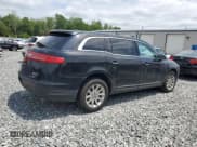 ✅ 2018 Lincoln MKT • VIN: 2LMHJ5NK5JBL02293 • Lot: 64510375. Wystawiony na Copart z przebiegiem 276 456 mil. Bezpłatny archiwum sprzedaży aukcyjnych z USA i szczegółowy raport historii pojazdu na DreamBid. Zdjęcie 3.