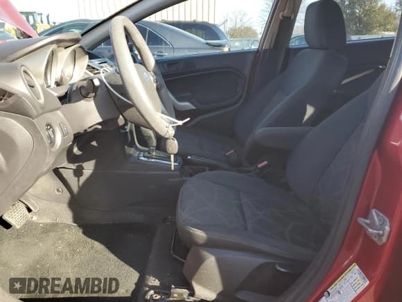 ✅ 2012 Ford Fiesta SE • VIN: 3FADP4EJ9CM158687 • Лот: 92367005. Опубликован ранее на Copart с пробегом 79 693 миль. Бесплатный доступ к архиву аукционных продаж из США и подробный отчёт об истории автомобиля на DreamBid. Изображение 7.